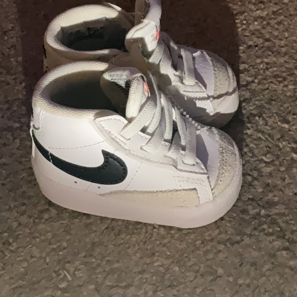 Nike Kids White Sneakers with Red Swoosh